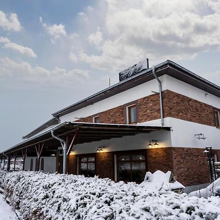 Apartamentowiec Kuzniar Kostrzyn nad Odra Bagian luar foto