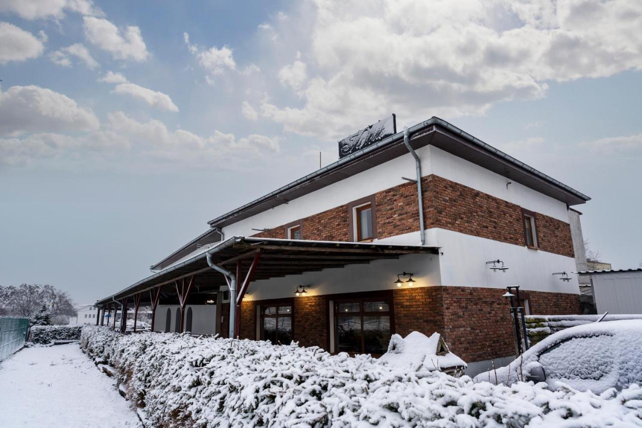 Apartamentowiec Kuzniar Kostrzyn nad Odra Bagian luar foto