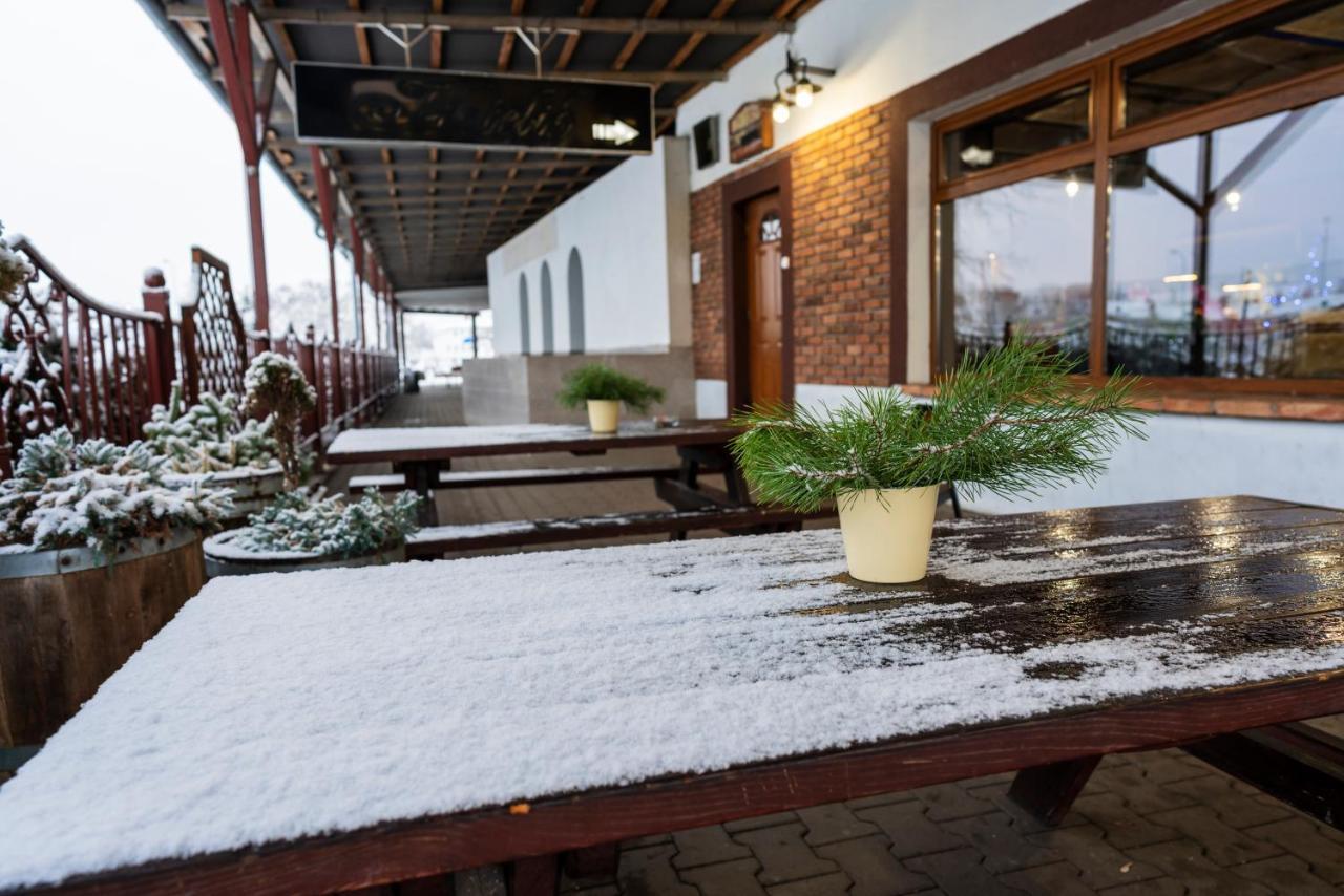 Apartamentowiec Kuzniar Kostrzyn nad Odra Bagian luar foto